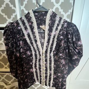 Navy Floral Gunne Sax Blouse